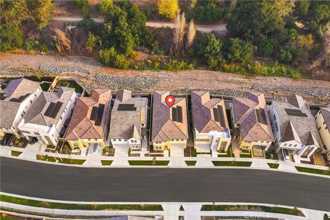 390 Riverbend Lake Forest CA 92630