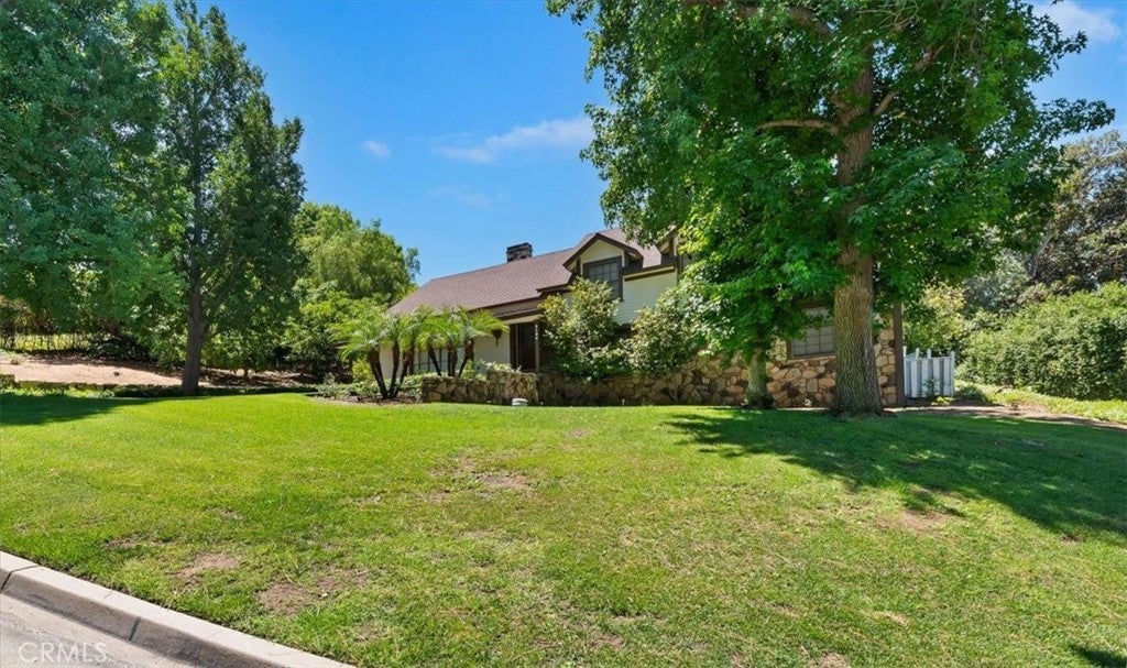 2154 Gainsborough