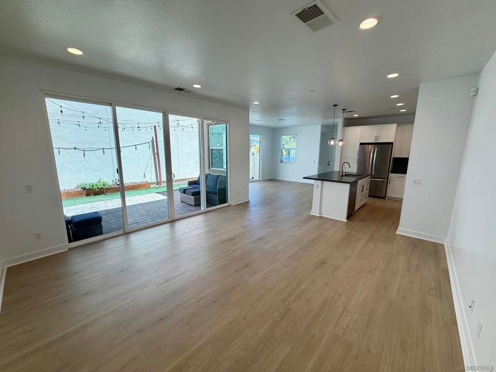 1483 Ortega St.