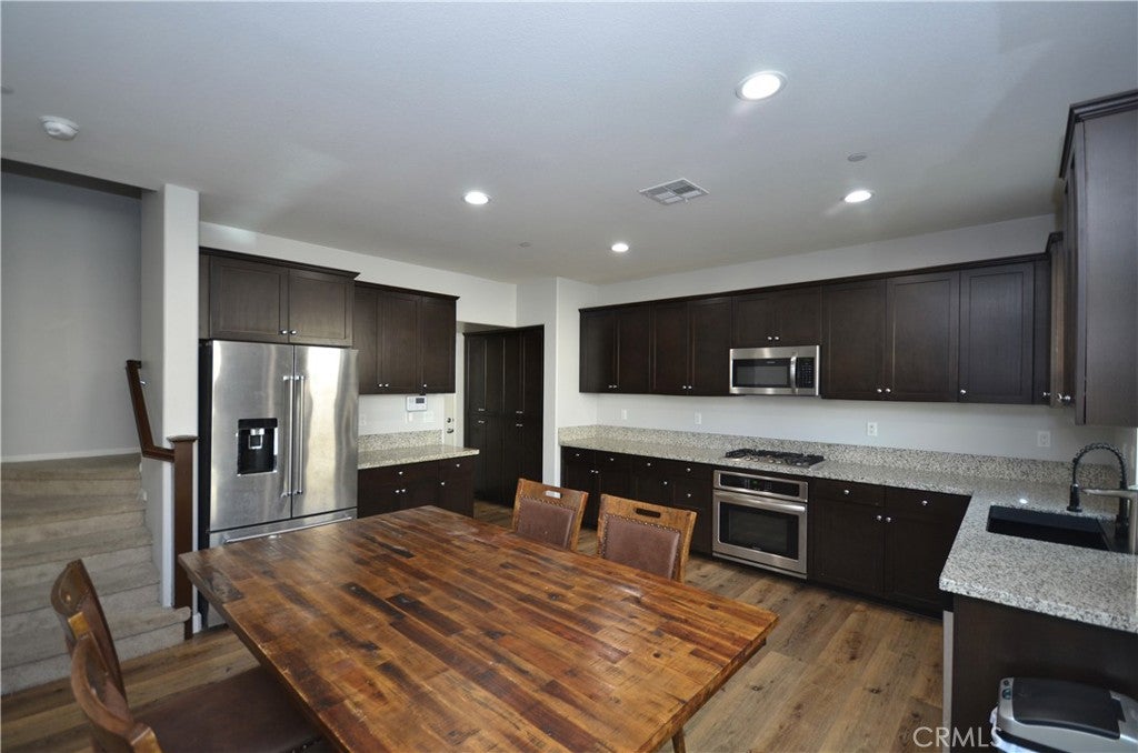 42648 Indigo Place