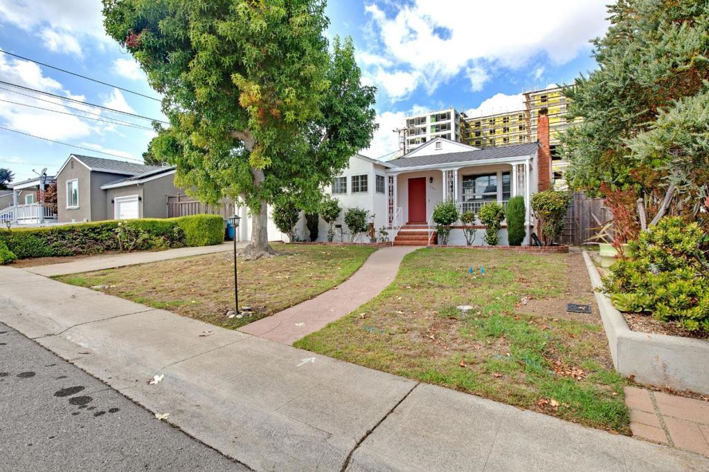 790 Linden Avenue