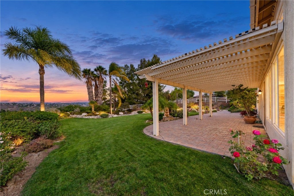 18507 Sunset Knoll