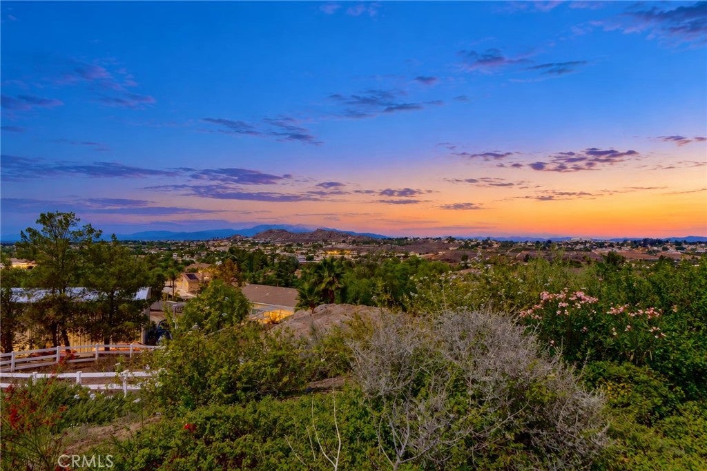 18507 Sunset Knoll