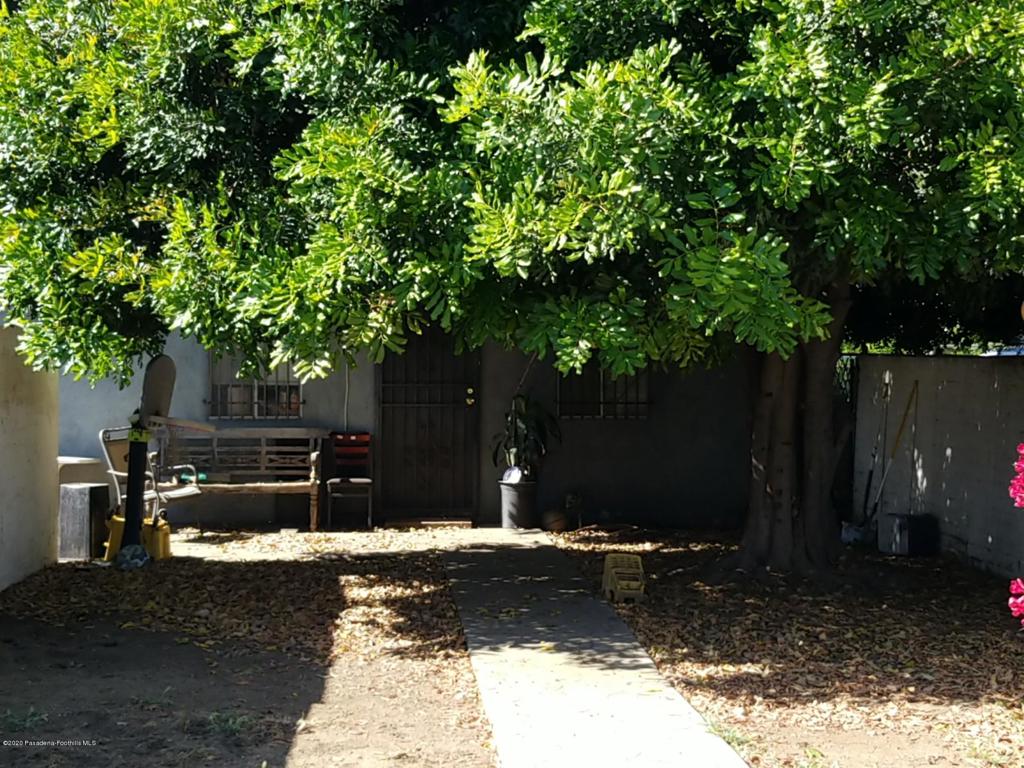 362 E Alvarado Street