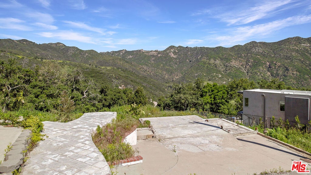 26166 Fairside Road