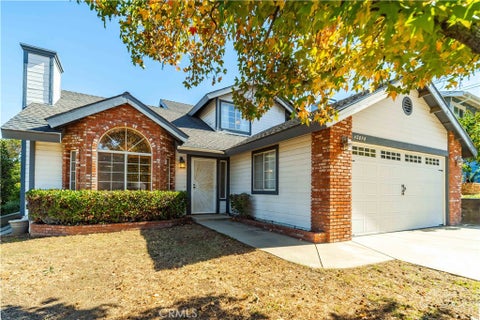 Photo of 42858 Montello DR, Lake Hughes, CA 93532 (MLS # SR26231980)