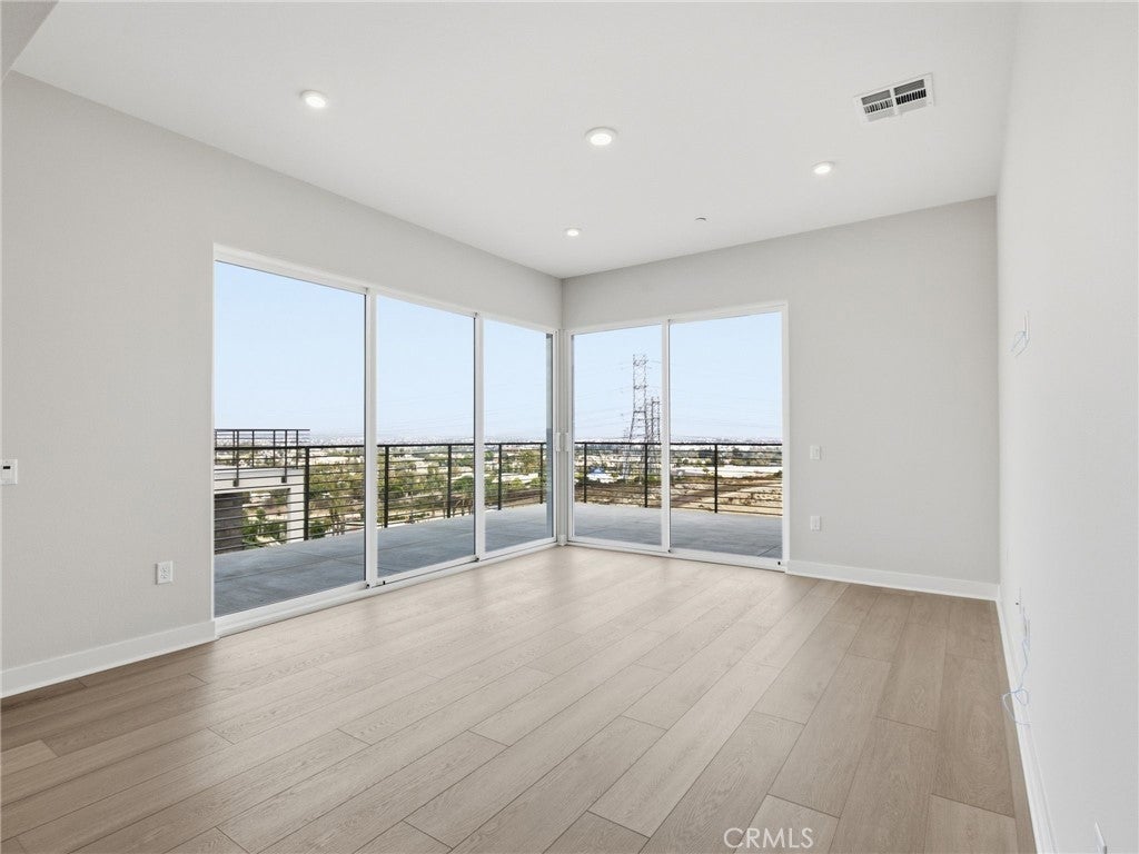 738 Snowberry Place 524