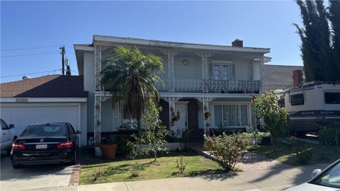 Photo of 1524 E Glendale AVE, Orange, CA 92865 (MLS # CV26203158)