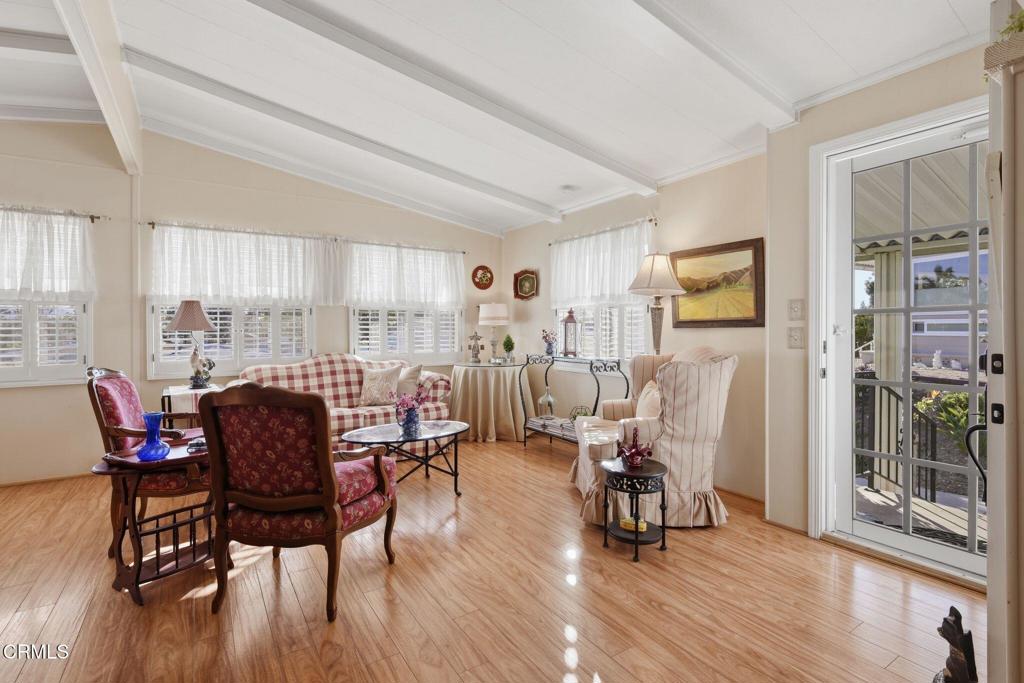 161 Tahquitz Drive 35