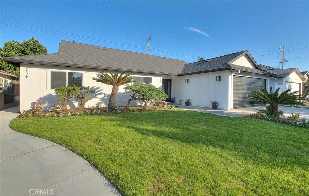 752 Rio Del Sol Avenue