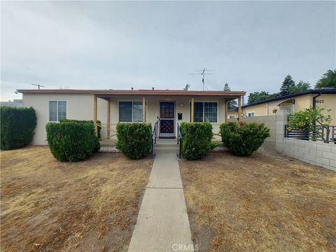 8355 Hazeltine Panorama City CA 91402