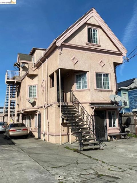Photo of 827 827 34th Ave Ave, Oakland, CA 94601 (MLS # 41125478)