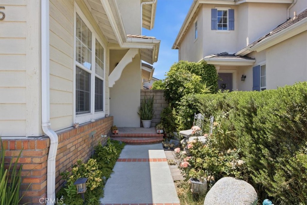 5 Woodlake