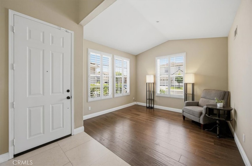 5 Woodlake