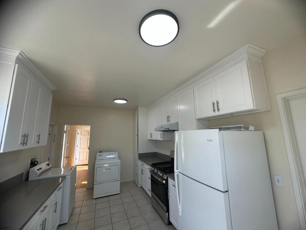 1332 E Las Tunas Drive