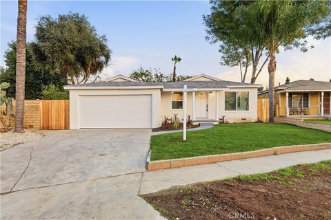 Photo of 1254 Stovall Ave, Hacienda Heights, CA 91745 (MLS # CV25261216)