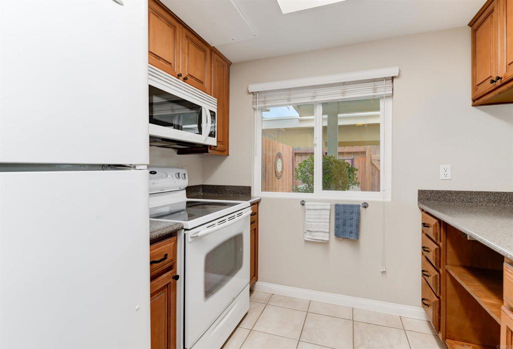 7879 Rancho Fanita A