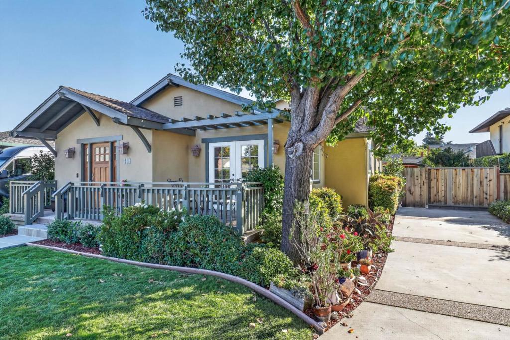 512 Bryan Avenue