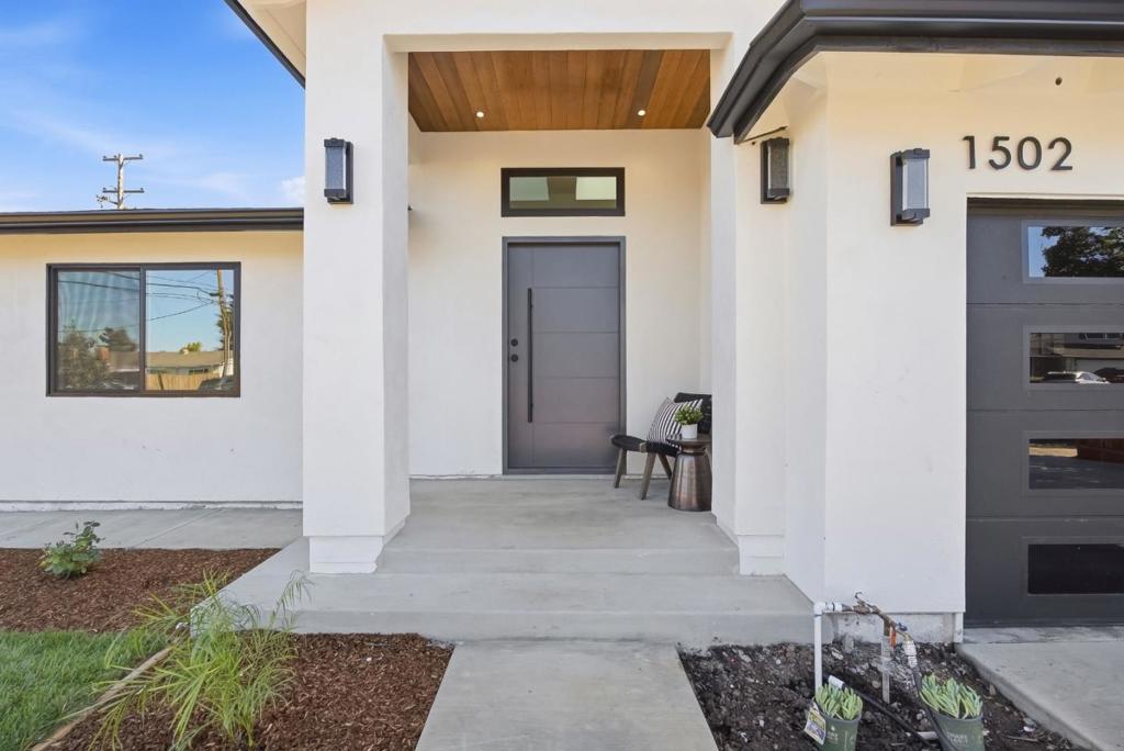 1502 Woodson Court