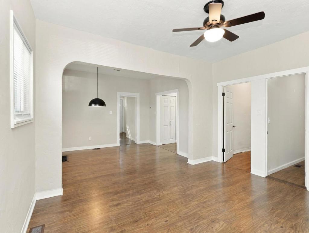 1622 Russell St.