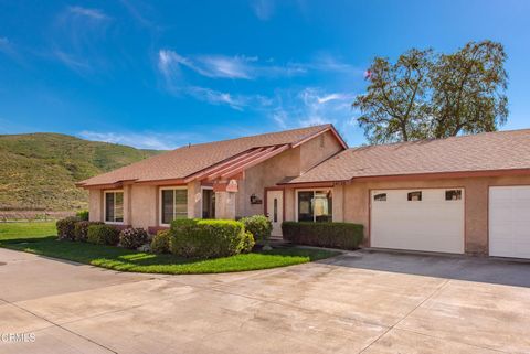 Photo of 34120 Village 34 Vlg, Camarillo, CA 93012 (MLS # V1-34938)