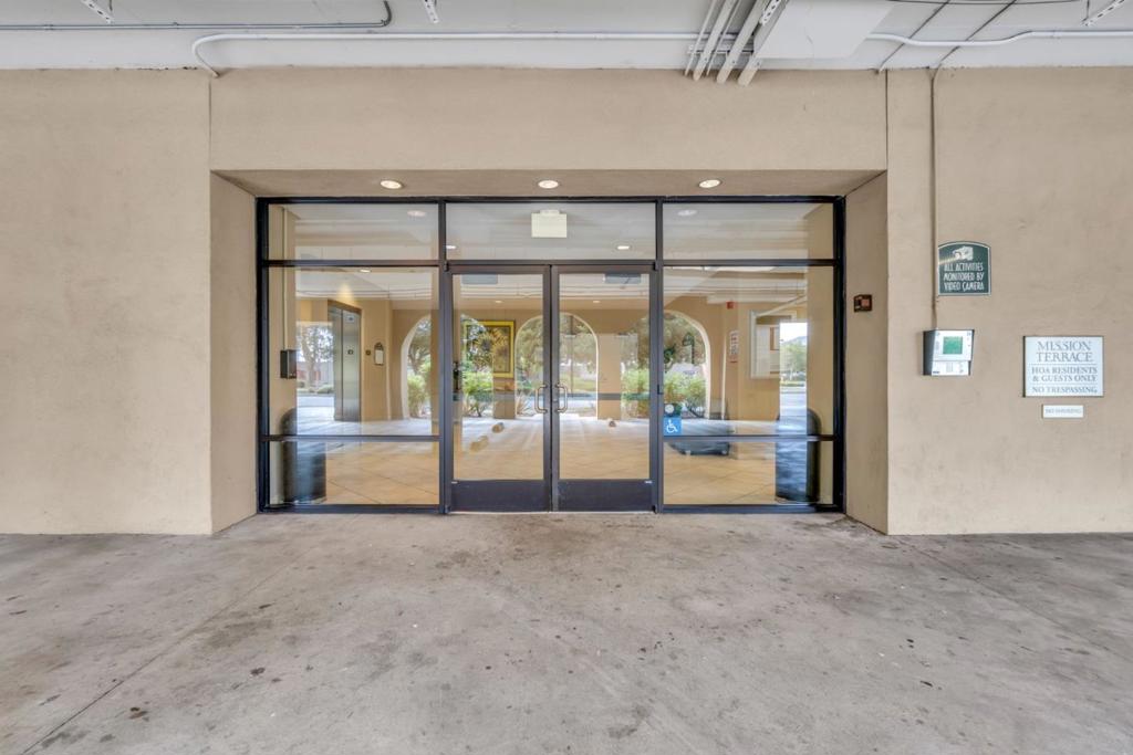 1883 Agnew Road 301