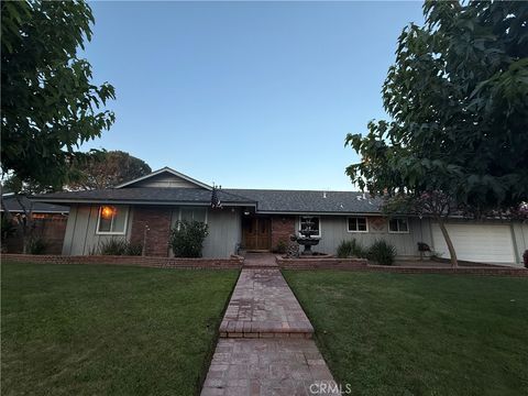 1046 Dysart Banning CA 92220