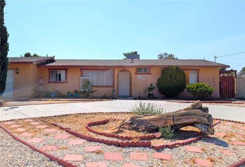 11598 Peach Avenue Hesperia CA 92345