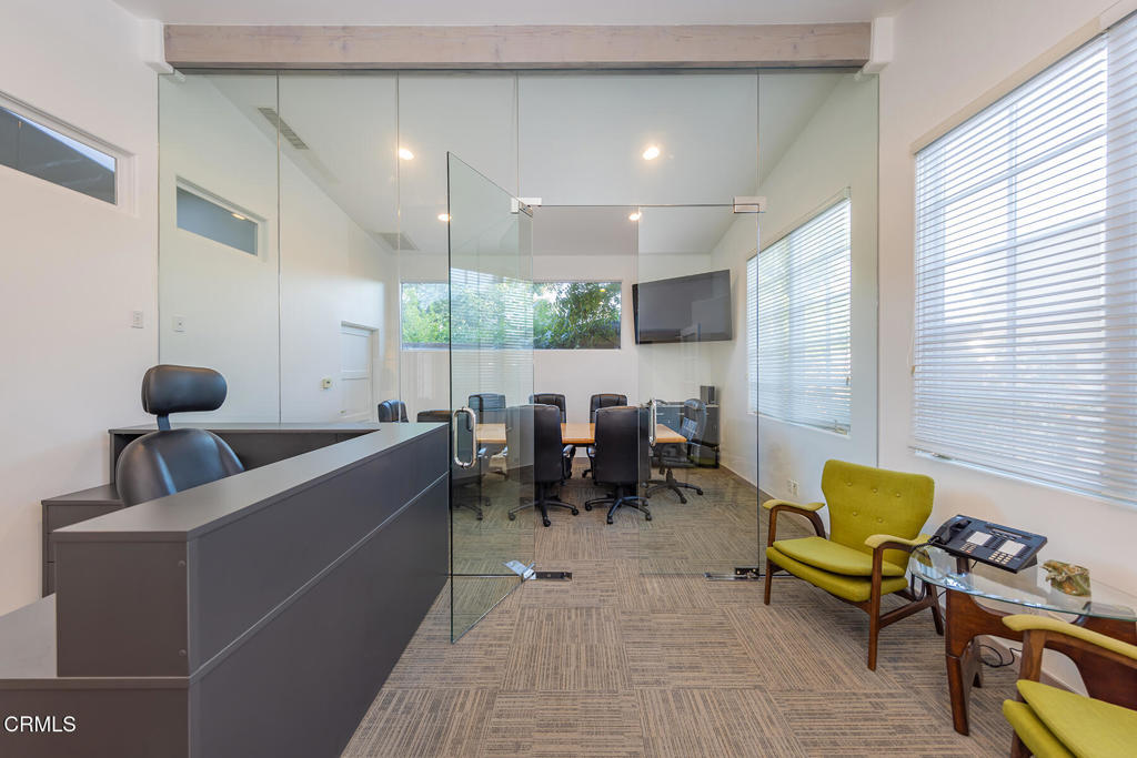 108 E Matilija Street