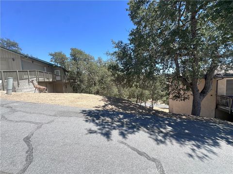 Tiny photo for 2434 Stern Deck Road, Bradley, CA 93426 (MLS # NS25191361)