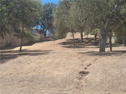 Tiny photo for 2434 Stern Deck Road, Bradley, CA 93426 (MLS # NS25191361)