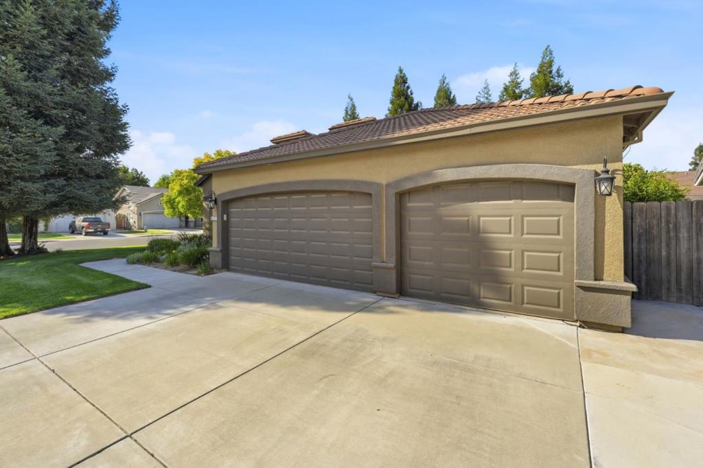 4217 Big Tree Court