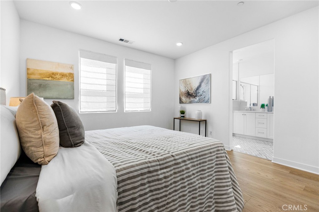 Emerald Pointe - Residential