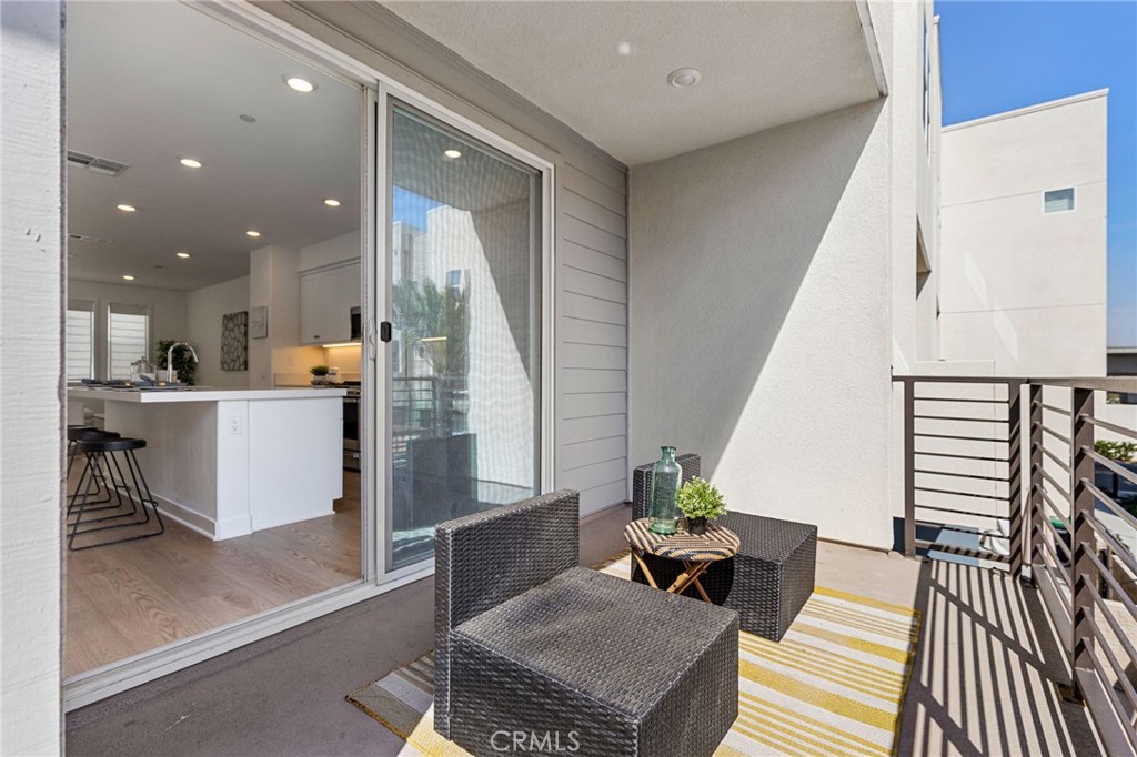 Emerald Pointe - Residential