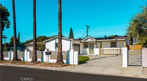 Photo of 18621 E Petunia Street, Azusa, CA 91702 (MLS # WS25259195)
