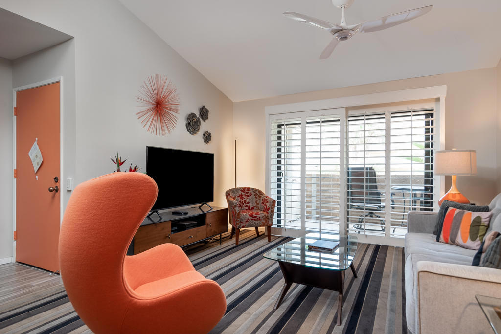 Plaza Villas - Residential