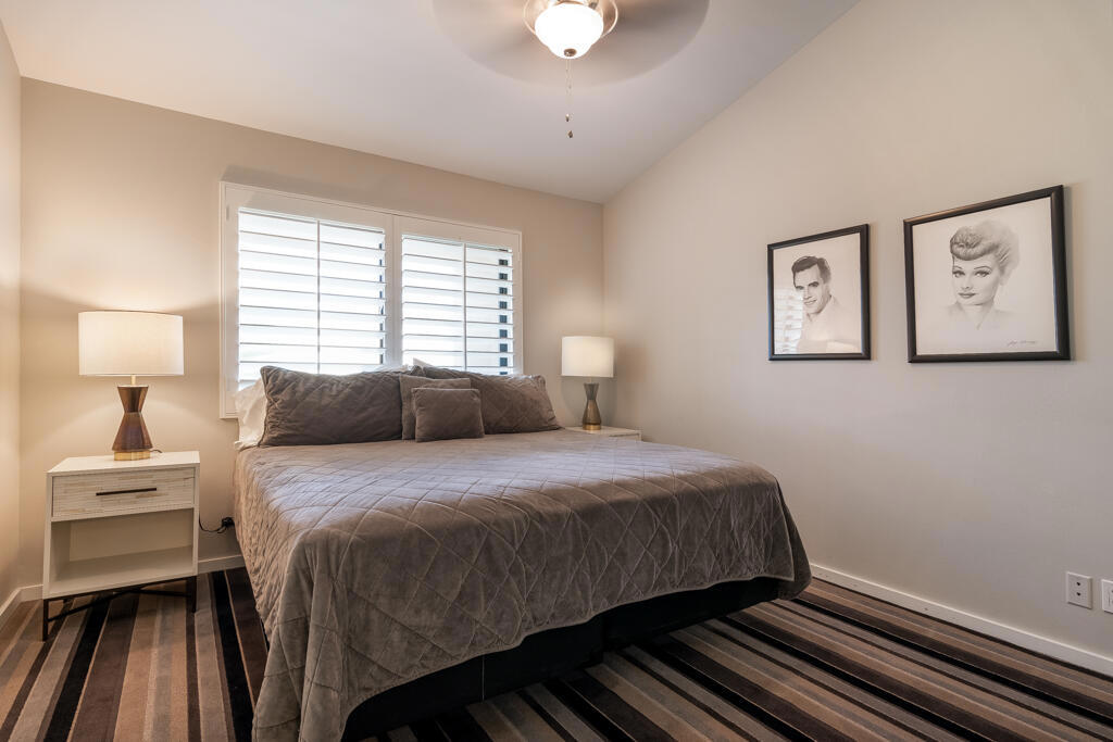 Plaza Villas - Residential