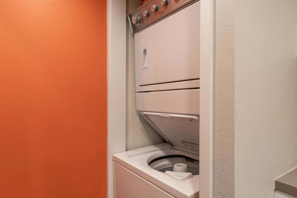 Plaza Villas - Residential