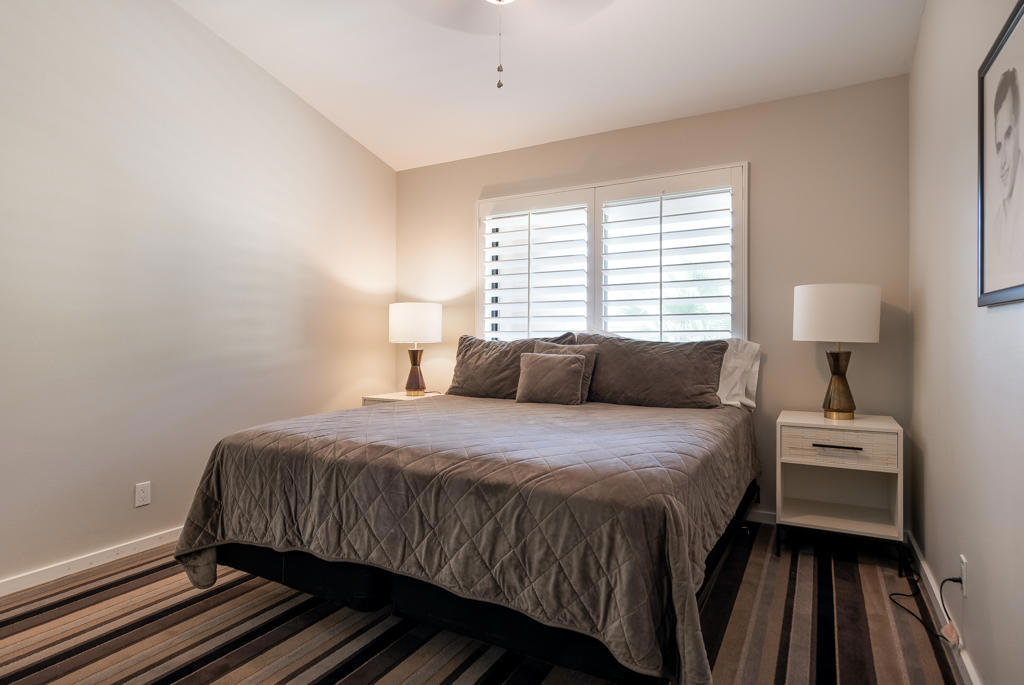 Plaza Villas - Residential