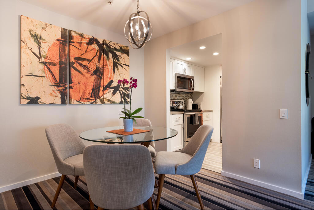 Plaza Villas - Residential