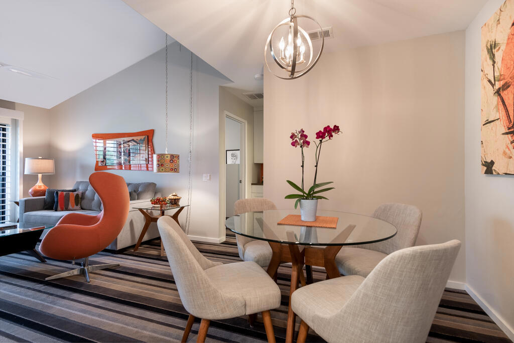 Plaza Villas - Residential