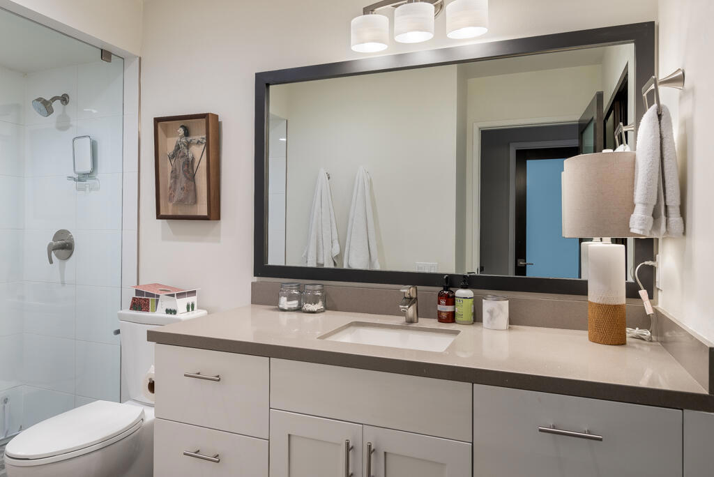 Plaza Villas - Residential