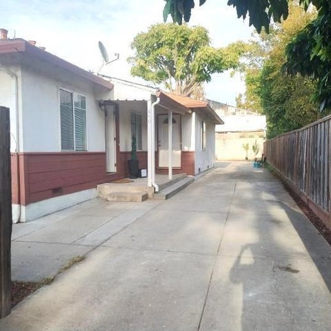 Photo of 640 N 12th Street, San Jose, CA 95112 (MLS # ML82066114)