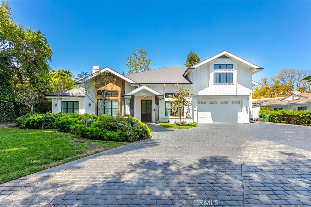 5225 Topeka Drive