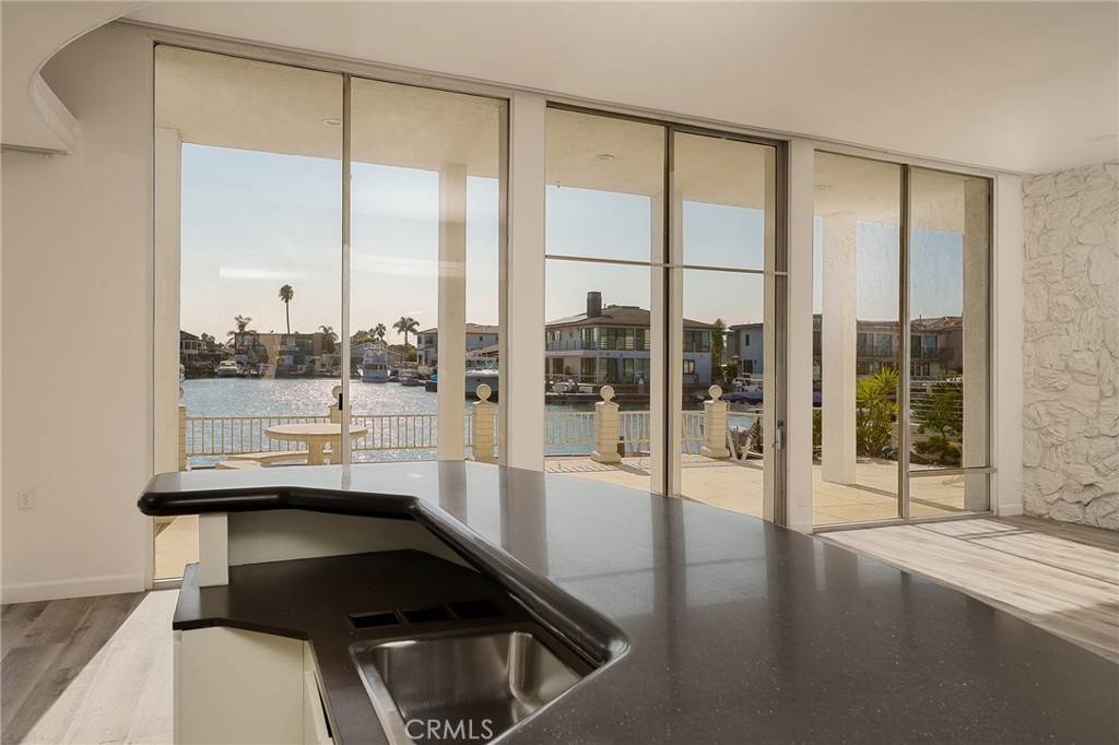 Gilbert Island (HGIL) - Residential Lease