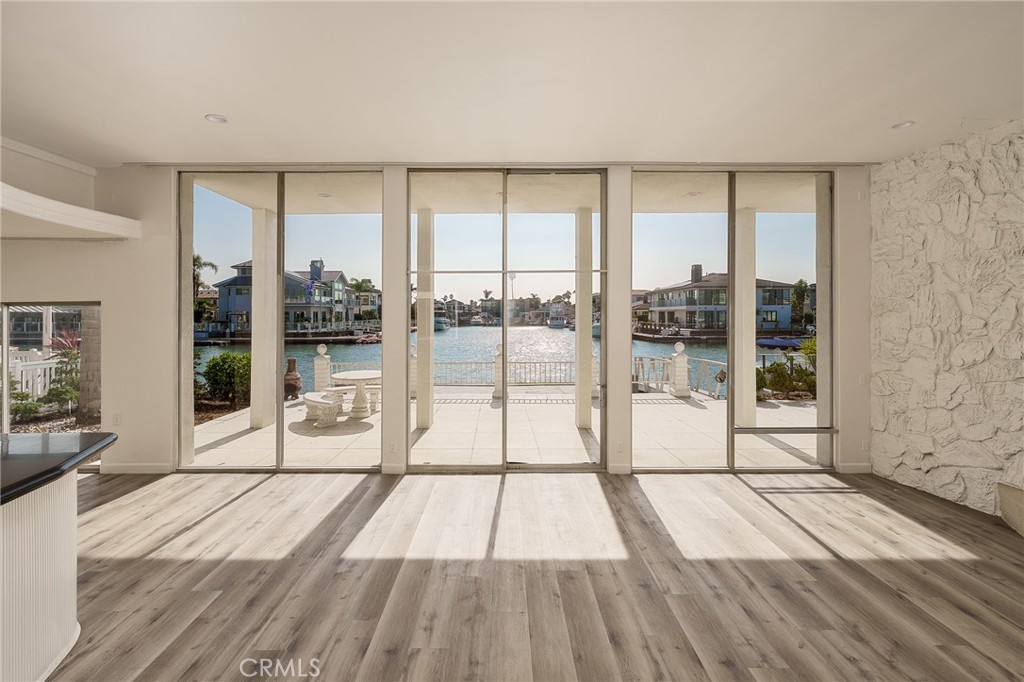 Gilbert Island (HGIL) - Residential Lease