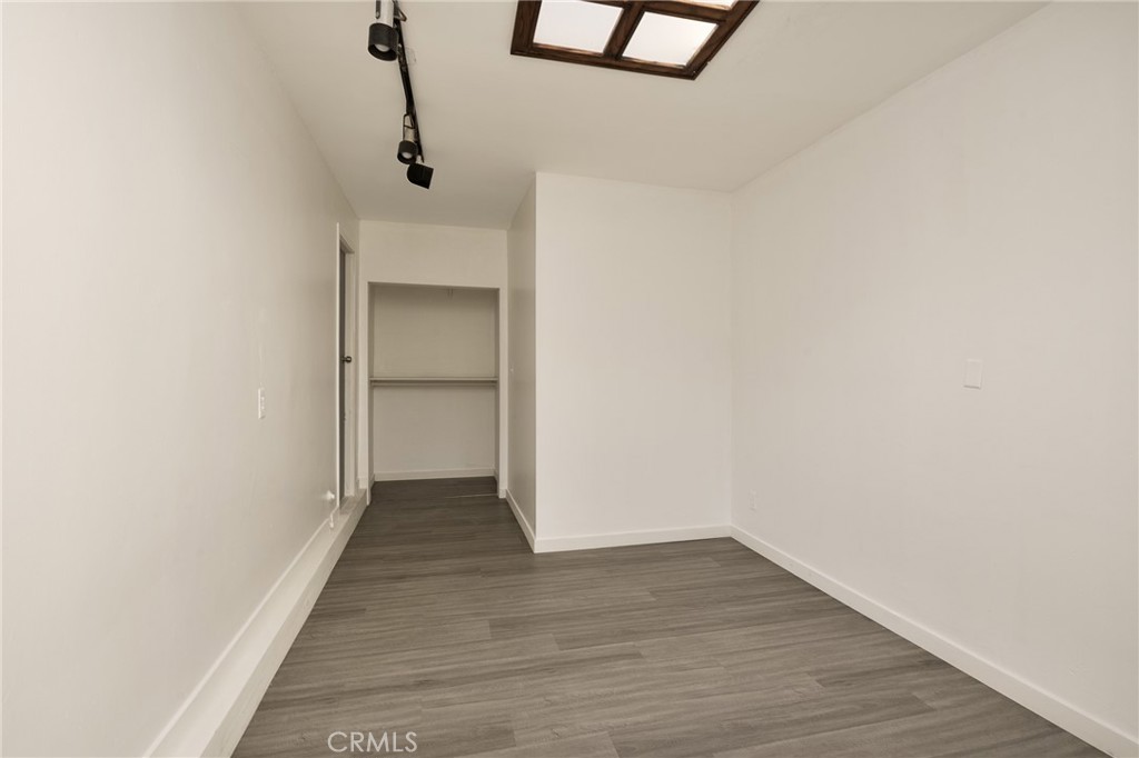 Gilbert Island (HGIL) - Residential Lease