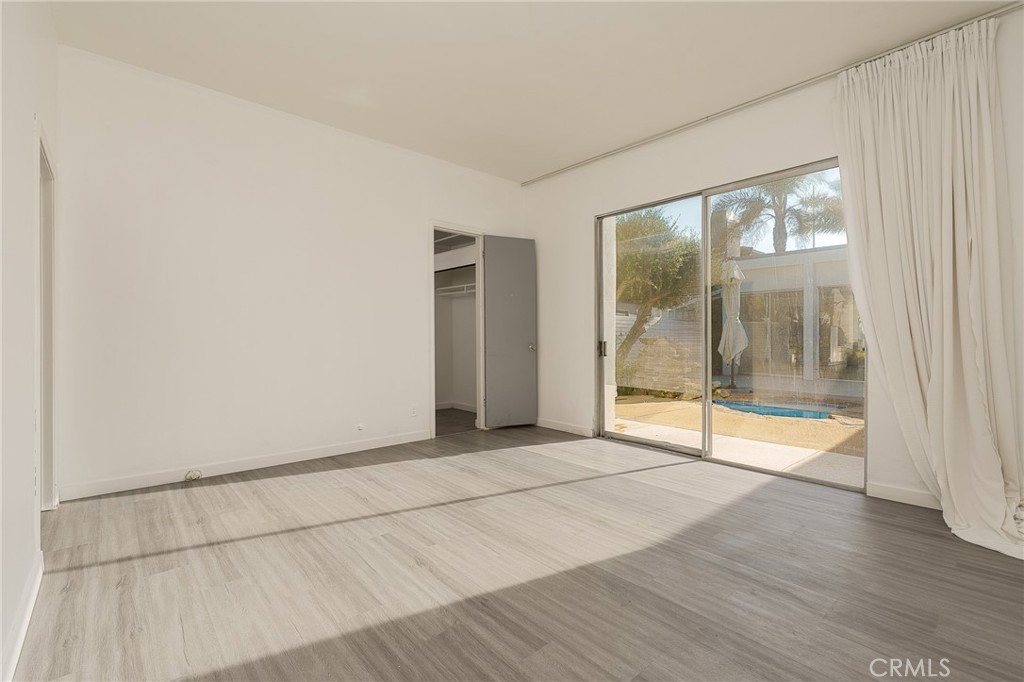 Gilbert Island (HGIL) - Residential Lease