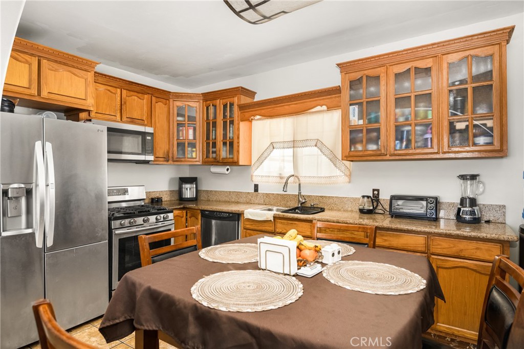 Eastside (ES) - Residential Income