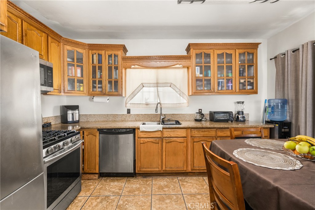 Eastside (ES) - Residential Income